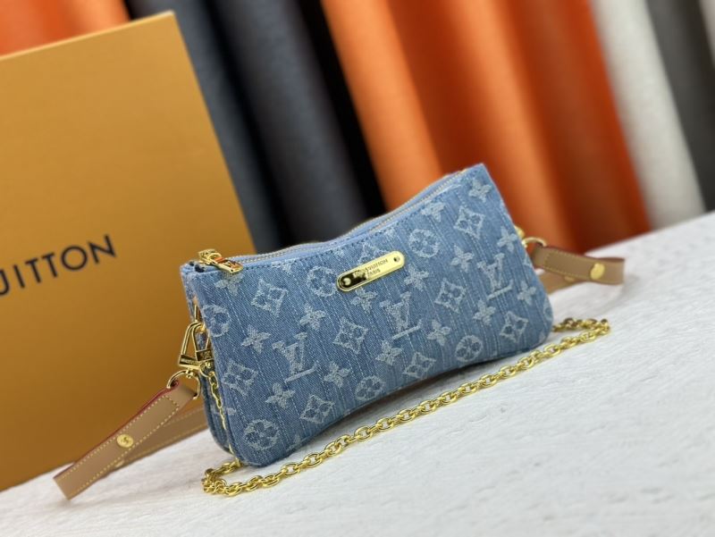 Louis Vuitton Hobo Bags